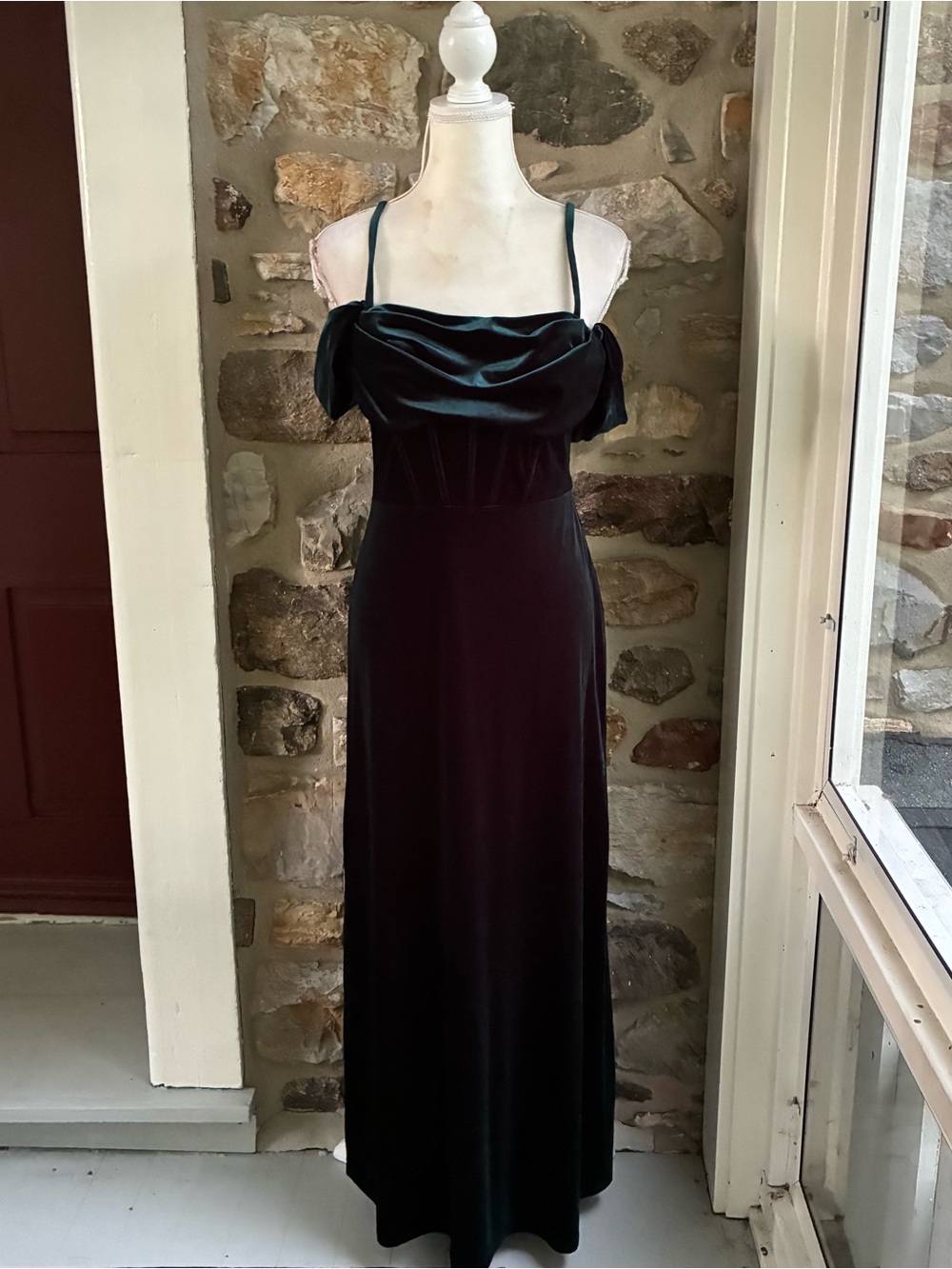 Revelry Dress - Picture 2 of 12